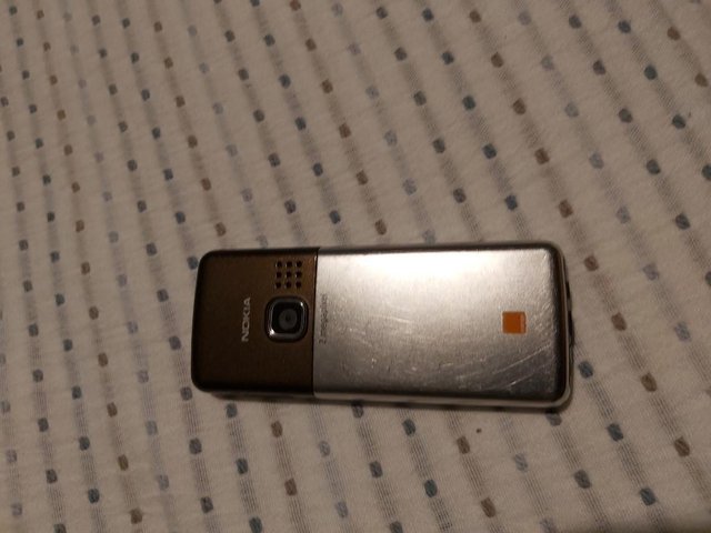 Image 2 of Nokia 6301