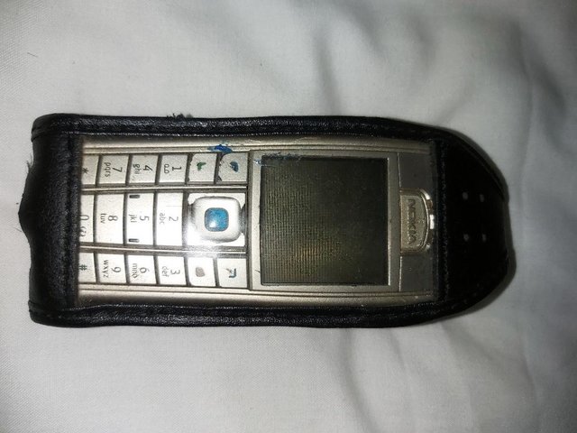 Preview of the first image of Nokia 6230i.