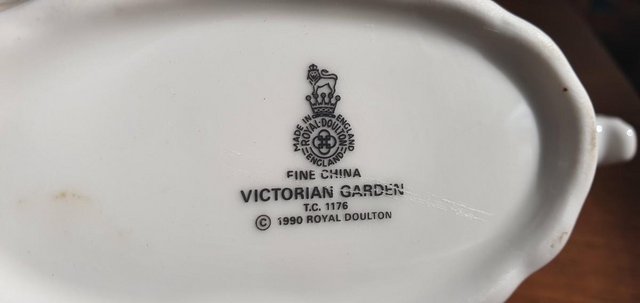 Image 5 of Royal Doulton - Victorian Garden Sauce Boat TC1176