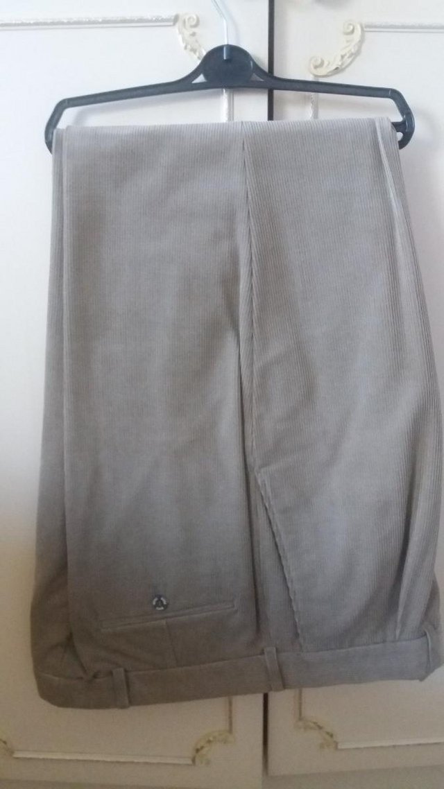 Preview of the first image of Mens Khaki MAINE Cord Trouser.