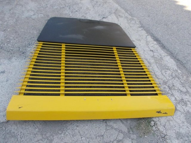 Image 2 of Engine bonnet with grill for Ferrari 348