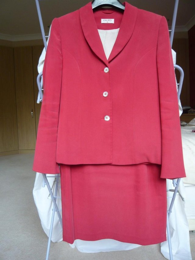 Preview of the first image of Suit - ladies' Kaliko summer weight skirt suit.