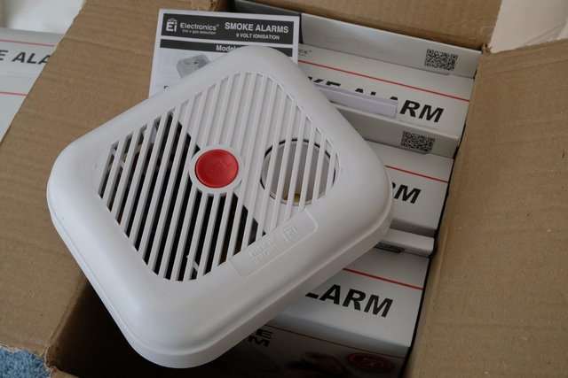 Image 2 of Ei Smoke alarms (four) new and boxed.