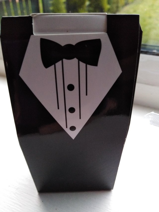 Image 3 of Bride and groom favour boxes