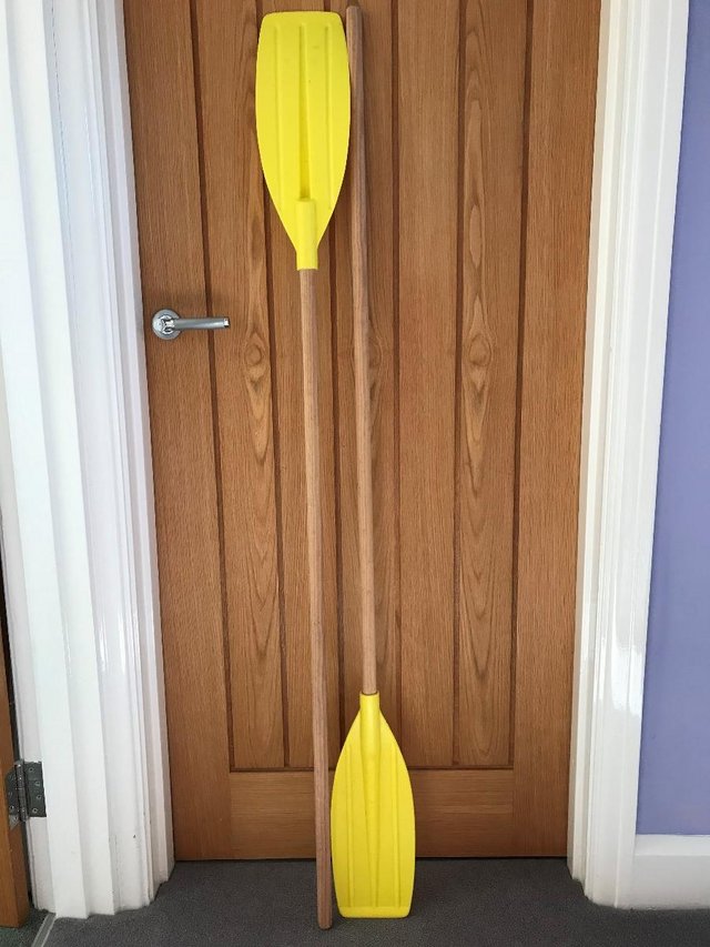 Preview of the first image of Pair of oars or paddles.