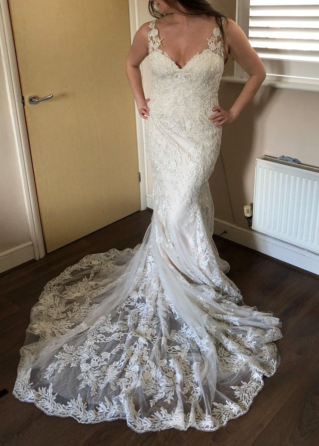 Image 2 of Wedding dress - Justin Alexander, size 14