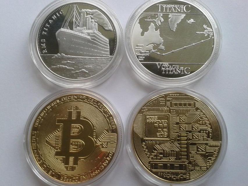 Preview of the first image of Gold Bitcoin & Silver Titanic coin sealed in a crystal case.
