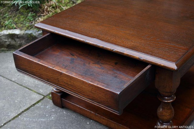 Image 27 of TITCHMARSH AND GOODWIN OAK SINGLE DRAWER COFFEE TABLE STAND