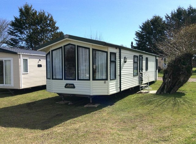Preview of the first image of 2007 Willerby Aspen Caravan For Sale Riverside Park Oxford.