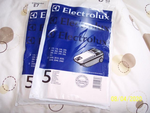 Image 3 of vacuum cleaner bags for Electrolux