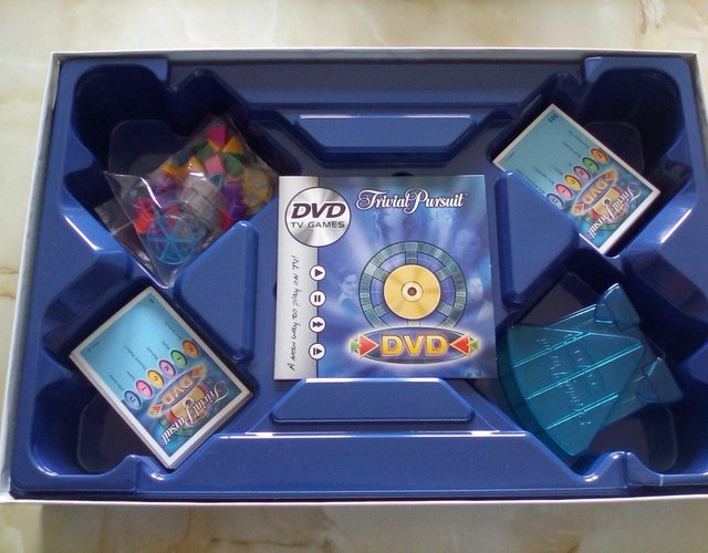 Image 3 of TRIVIAL PURSUIT DVD EDITION