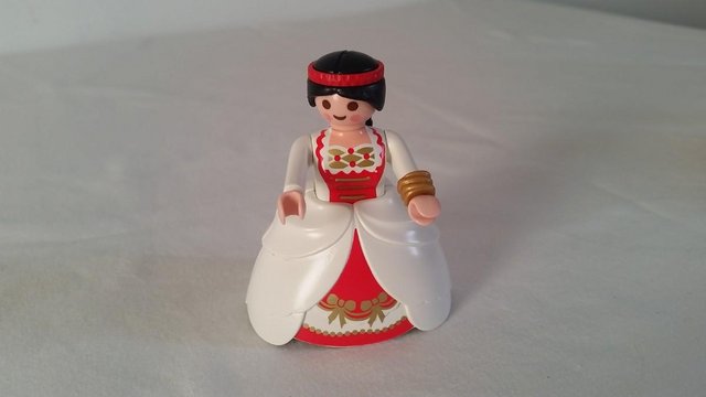 Image 3 of Playmobil Sleeping Beauty and Coffin (Used)