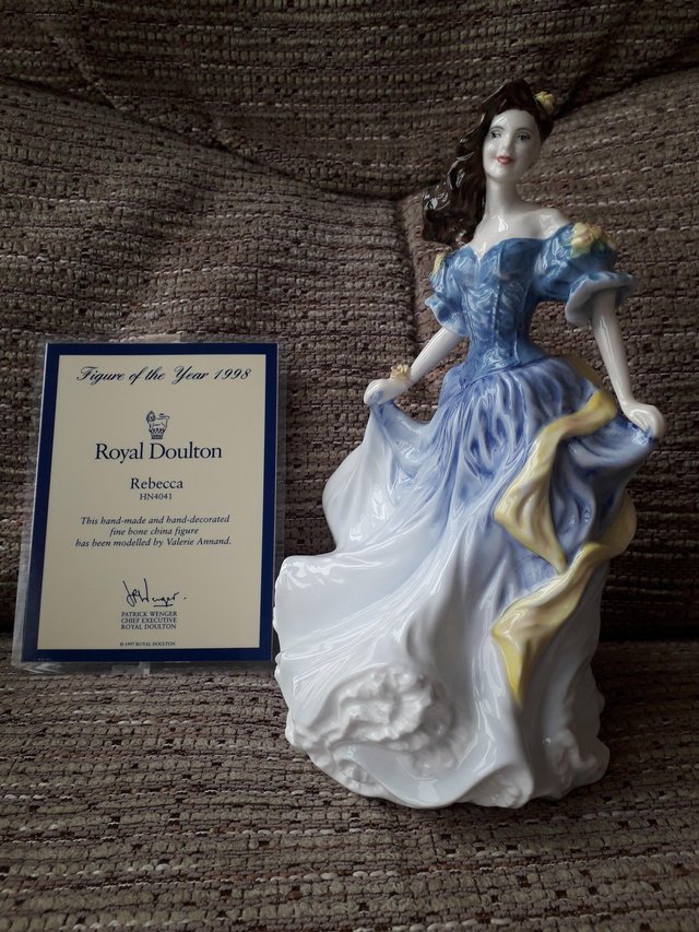 Preview of the first image of Royal Doulton Figurine of the Year 1998, Rebbeca.