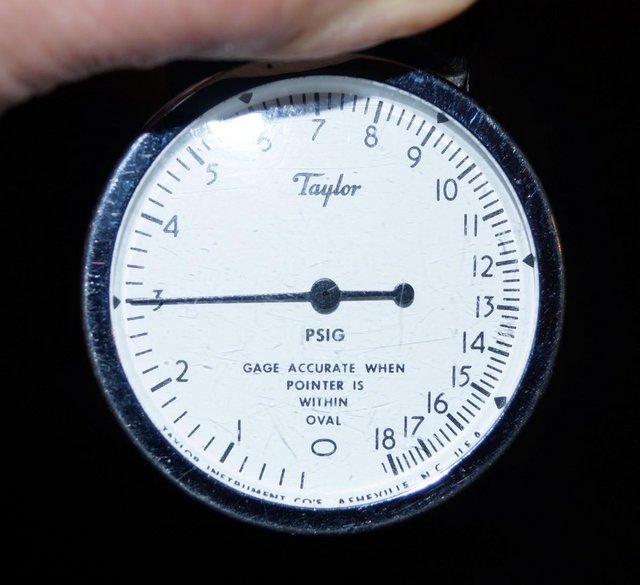 Image 5 of Taylor Instruments TK7115P 0-18psi air pressure calibrator