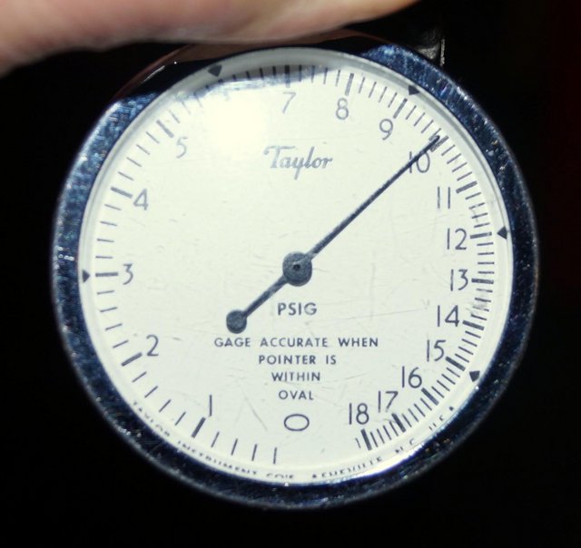 Image 7 of Taylor Instruments TK7115P 0-18psi air pressure calibrator