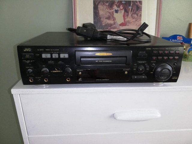 Preview of the first image of J V C XL _ SV CD Player..