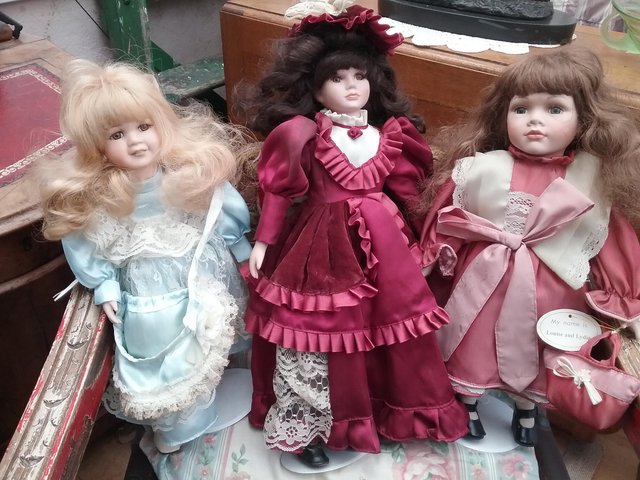 Image 2 of 3 Leonardo collection dolls