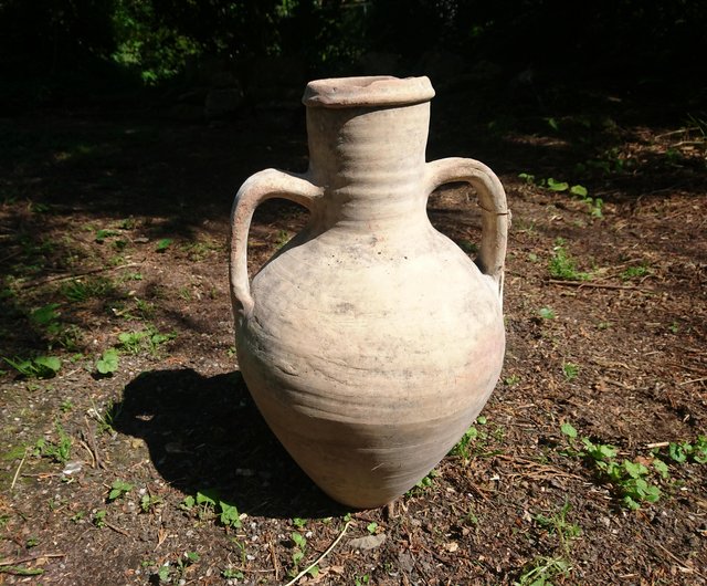 Preview of the first image of Greek / Aegean Terracotta Amphora.