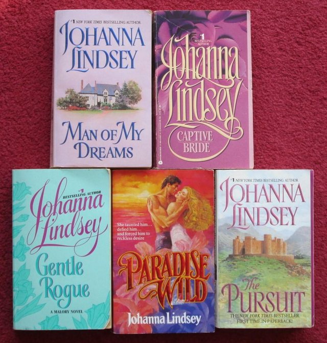 Preview of the first image of JOHANNA LINDSEY, Selection bks, historical romance £1.00 eac.