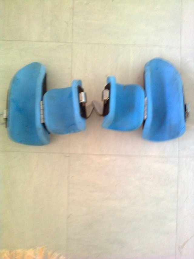 Image 2 of Inversion Boot's, Gravity Boots and Bar (Hang Upside Down)