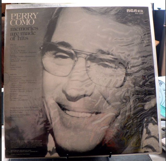 Preview of the first image of Perry Como - Memories Are Made Of Hits - RCA - (LP) 1975.