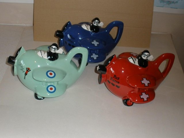 Preview of the first image of Carltonware Teapots.