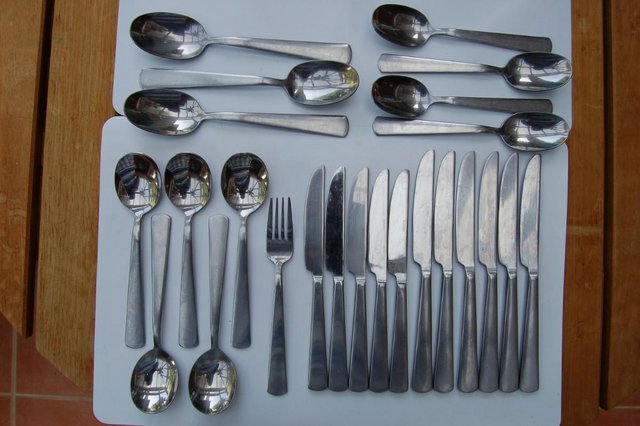 Image 5 of Viners 'Sable' & 'Barnum' Stainless Steel Cutlery, VGC