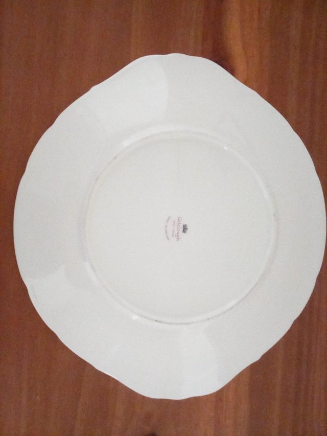 Preview of the first image of COLCLOUGH ROYALE SANDWICH /  CAKE PLATE.
