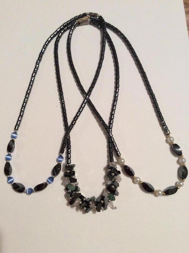 Preview of the first image of Haematite bead necklaces in grey/multicoloured (3).