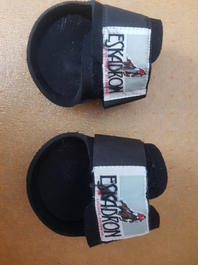 Preview of the first image of Eskadron Fetlock Boots.