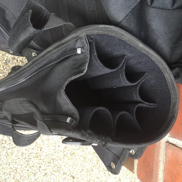 Preview of the first image of Golf carry bag-for half set of clubs.