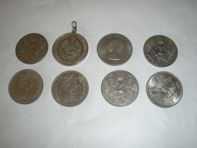 Image 2 of British Commemorative Coins