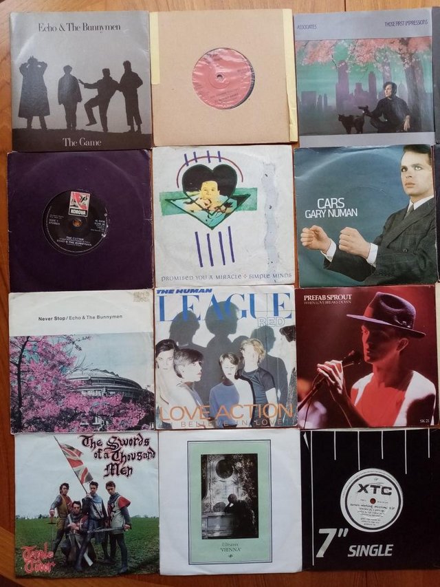 Image 2 of 7" singles. Various vinyl from the 80's and 90's