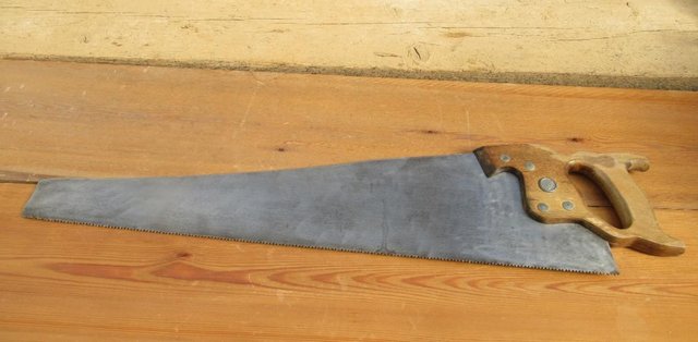 Preview of the first image of Carpenters Hand Saw – 26” Disston Canada – Vintage.