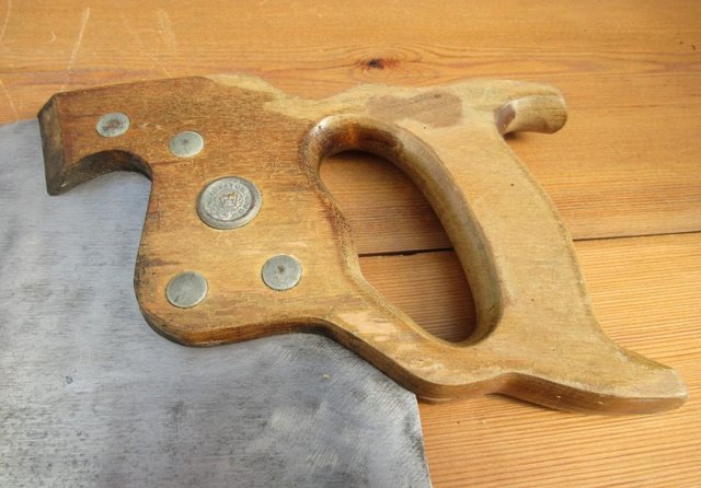 Image 2 of Carpenters Hand Saw – 26” Disston Canada – Vintage