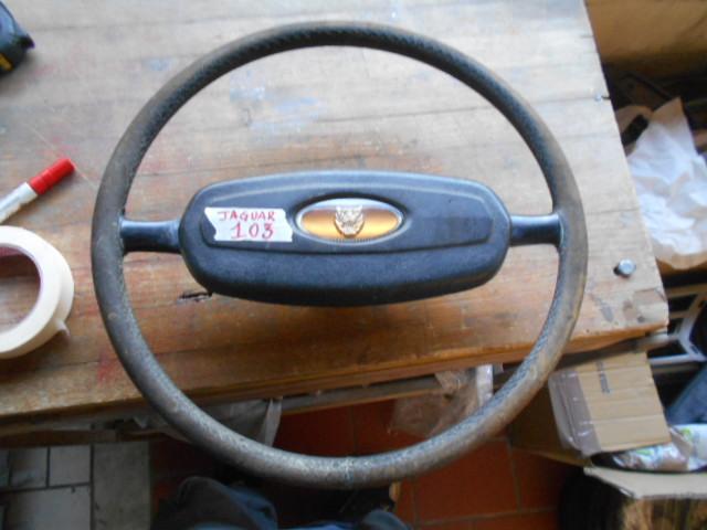 Image 2 of Steering wheel for Jaguar Xj6 s2 and Xj12