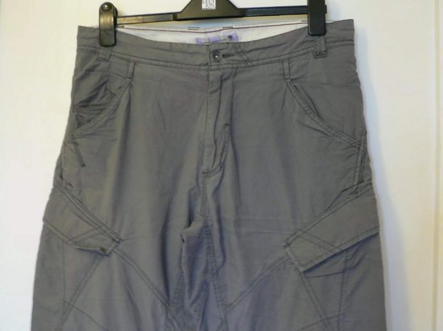 Image 6 of Fat Face Cargo Trousers 34L