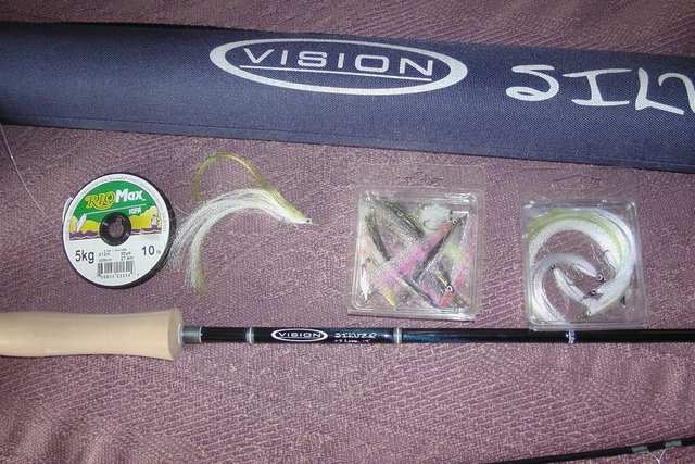 Image 4 of Vision Silver Fly Fishing Rig