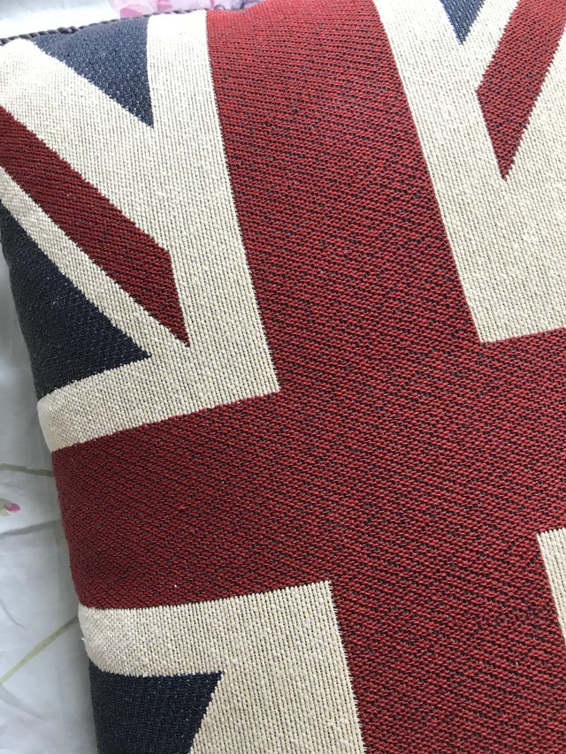 Image 2 of cushion Union Jack
