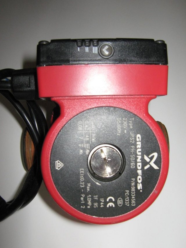 Image 2 of Circulating Pump