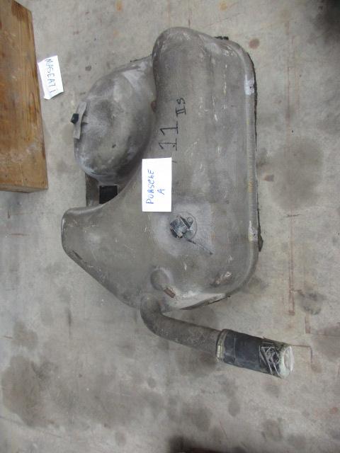 Image 2 of Fuel tank for Porsche 911 series 2