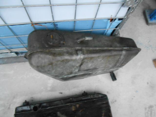 Image 3 of Fuel tank L.h and R.h. for Maserati Mistral
