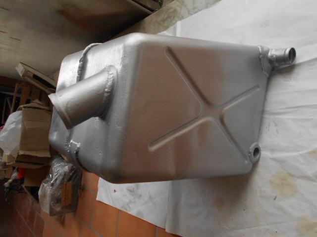 Preview of the first image of Left fuel tank for Ferrari Dino 246.