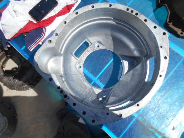 Image 3 of Clutch bell housing for Jaguar Xj6 series 3 Automatic