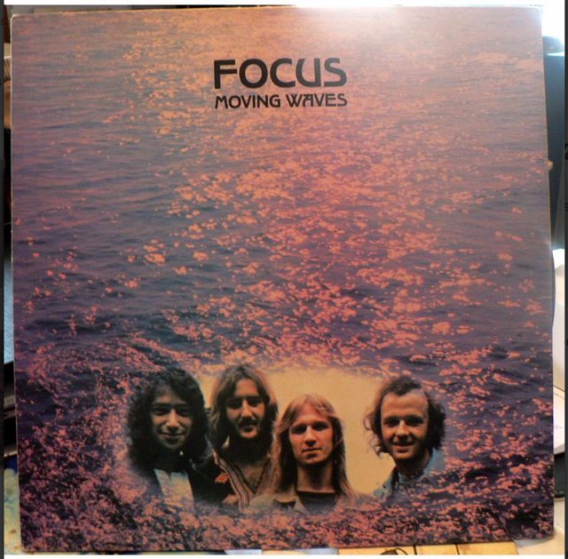 Preview of the first image of Focus - Moving Waves - 1971 - Blue Horizon/Polydor 2931-002.