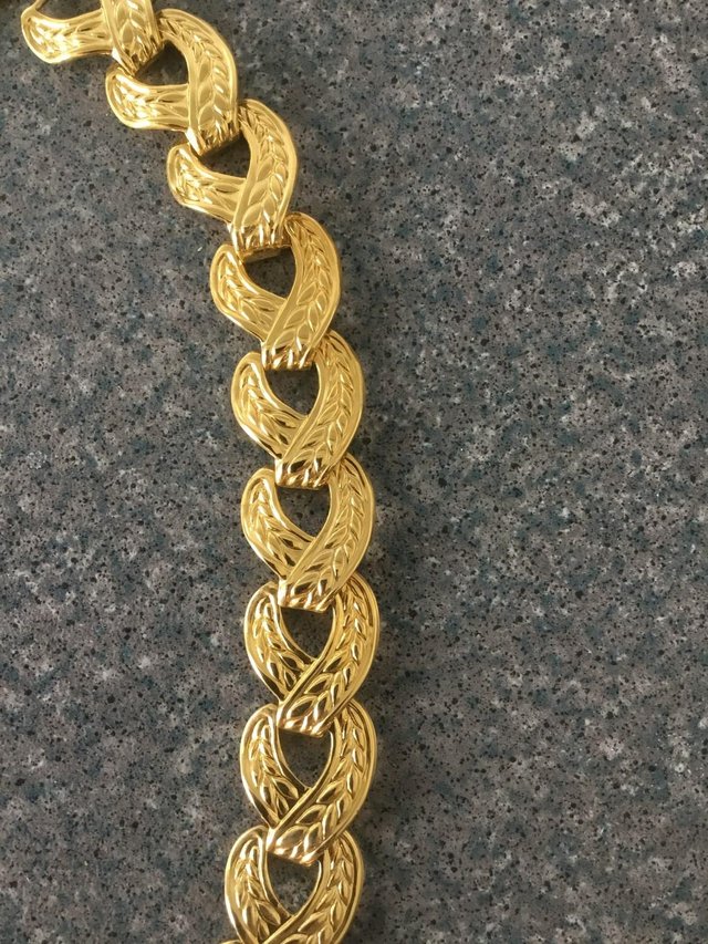 Preview of the first image of Attractive fashionable gold colour link Necklace.