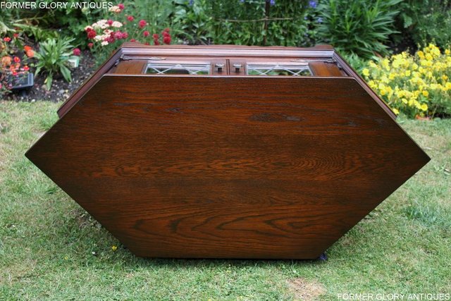 Image 42 of AN OLD CHARM TUDOR BROWN OAK CORNER TV CABINET STAND TABLE
