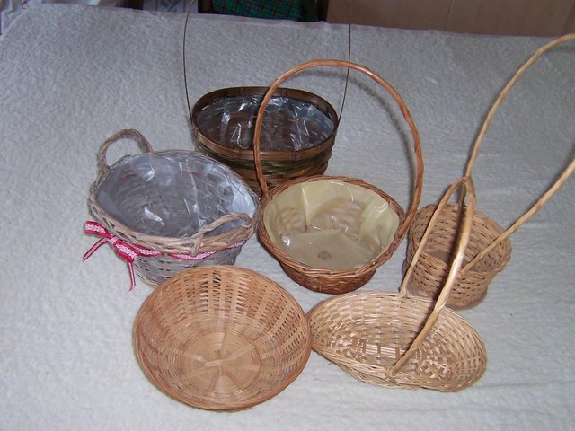 Preview of the first image of Wicker baskets.