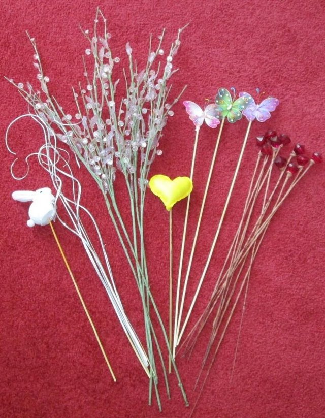 Image 2 of Selection, additions for floral arrangements/vase