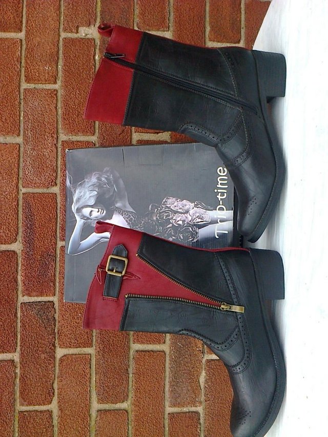 Image 3 of Women's Boot's New, Boxed, Trio-Time, leather, zip up, siz